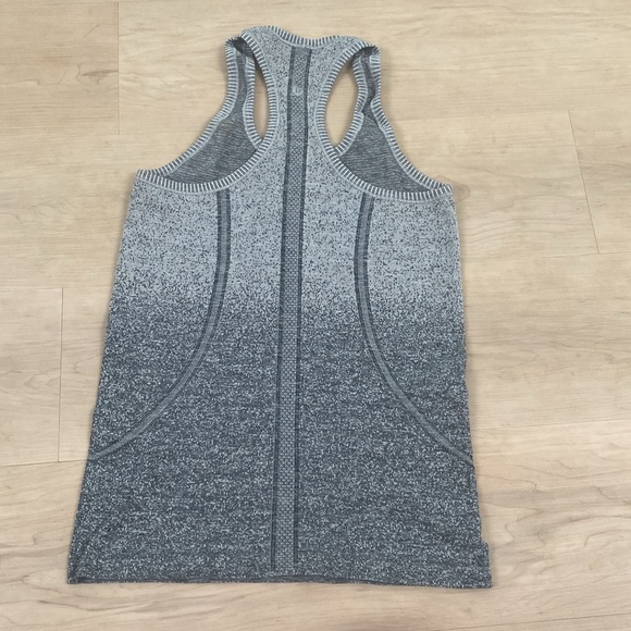 Lululemon Swiftly Racerback - Picture 4 of 5
